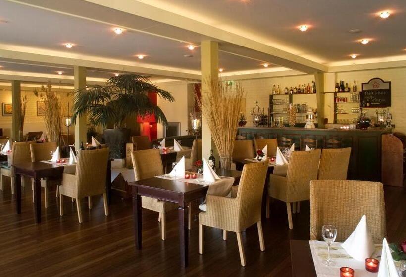 ホテル De Harmonie