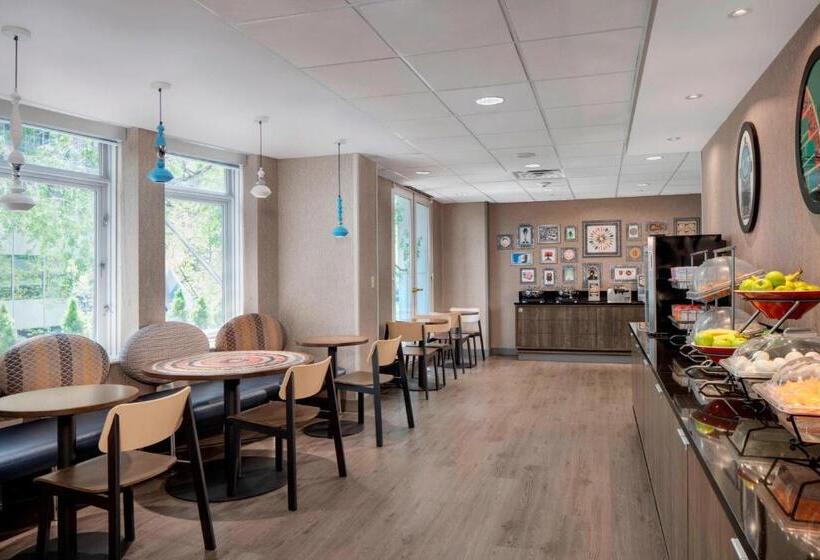 فندق Fairfield Inn And Suites Chicago Downtown/ Magnificent Mile