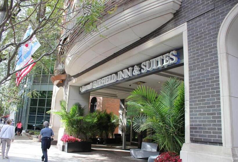 فندق Fairfield Inn And Suites Chicago Downtown/ Magnificent Mile