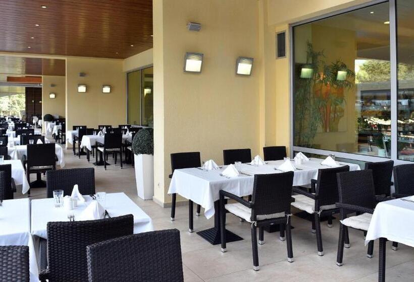 Flamingo Grand Hotel & Spa