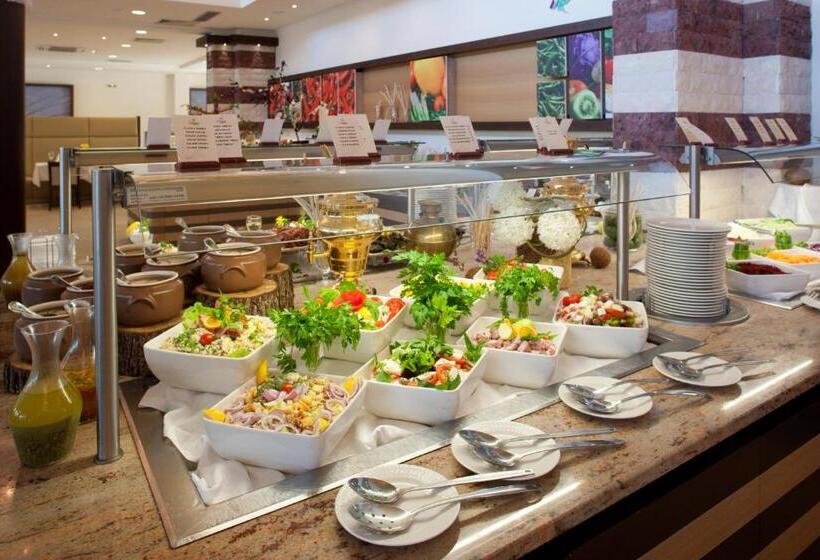 Flamingo Grand Hotel & Spa