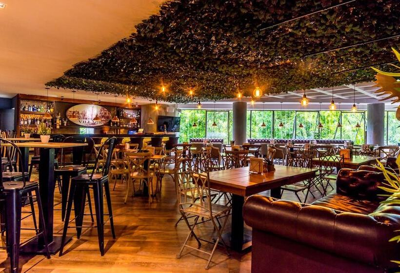 Ghl Hotel Portón Medellín