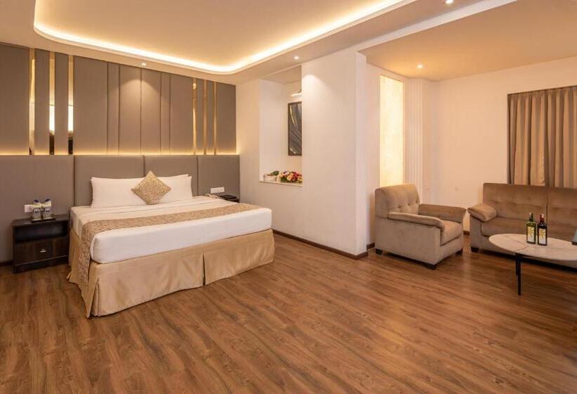 Goldfinch Hotel Bangalore