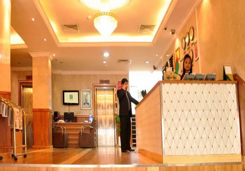 Отель Grand Nova