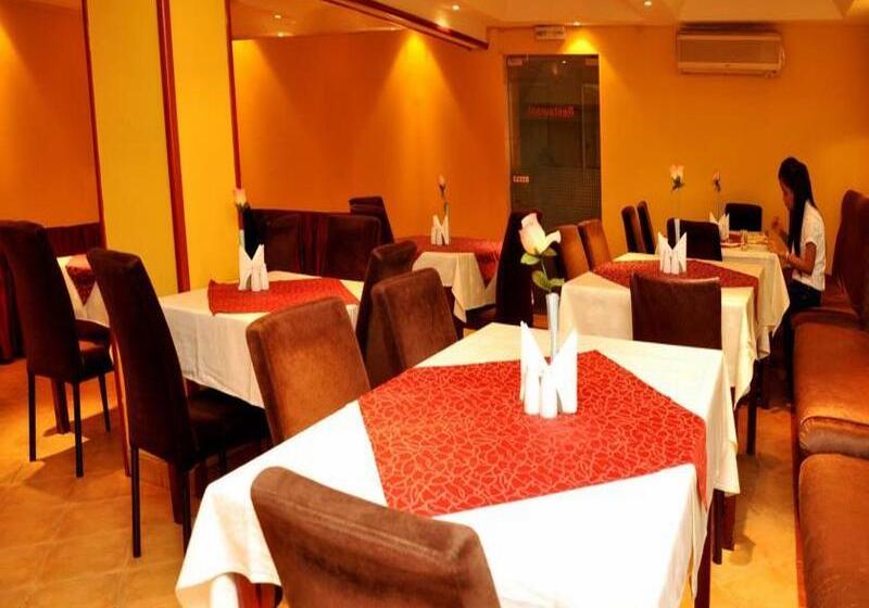 Отель Grand Nova