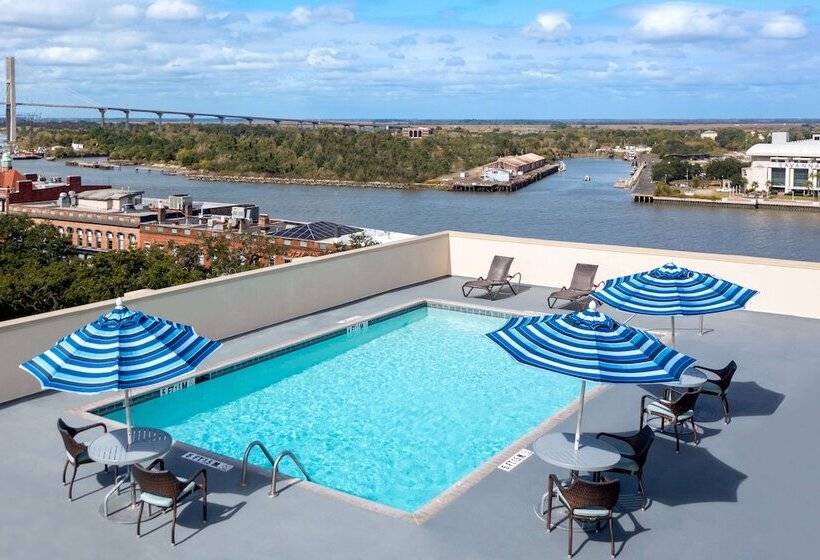 هتل Hampton Inn Savannah Historic District