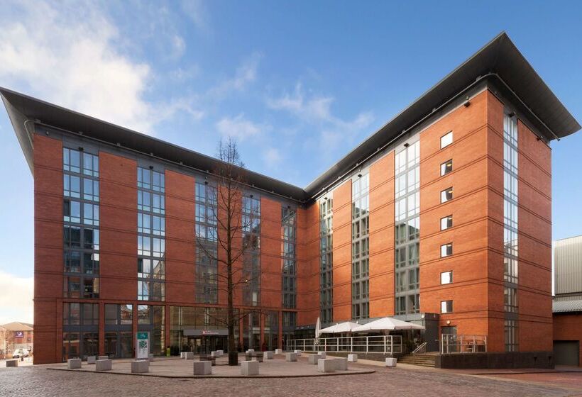 ホテル Hilton Garden Inn Birmingham Brindleyplace