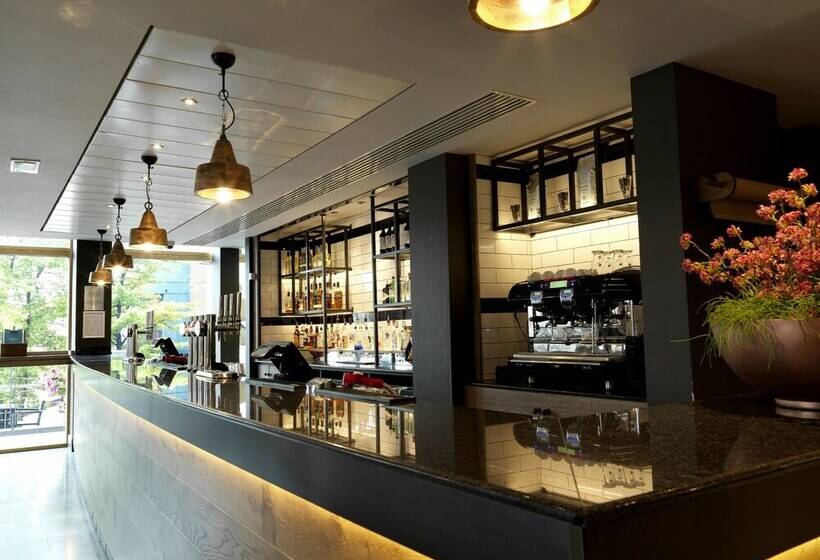 ホテル Hilton Garden Inn Birmingham Brindleyplace