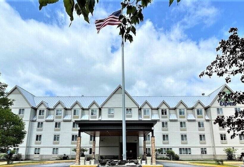 호텔 Holiday Inn Express & Suites   Lincoln East   White Mountains, An Ihg