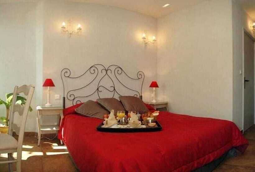 ホテル Hostellerie Du Cigalou   Teritoria