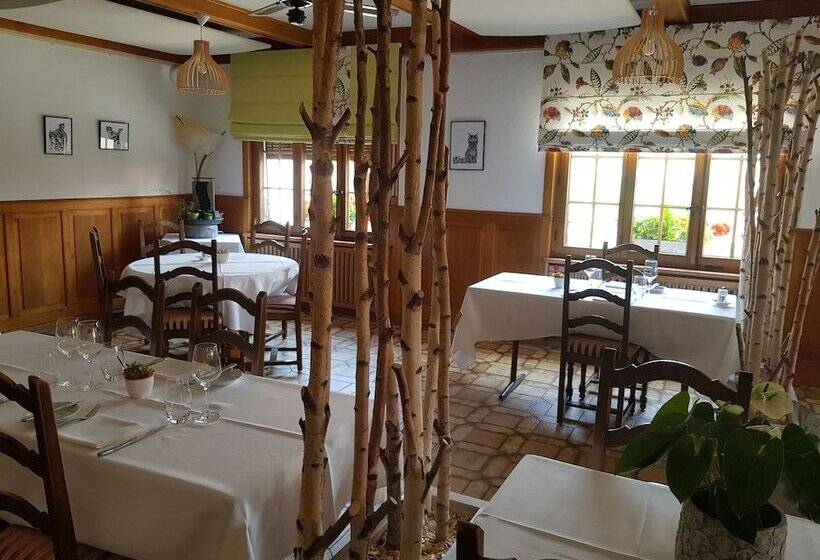 בית מלון כפרי Hôtel Restaurant Le Gruyérien