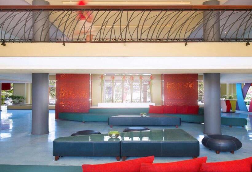 בית מלון כפרי Ibis Styles Bali Legian