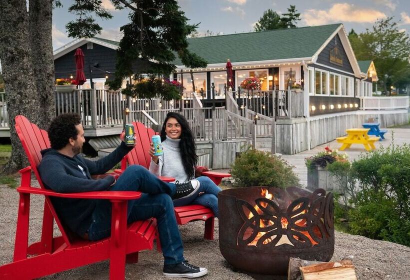 Отель Inverary Resort