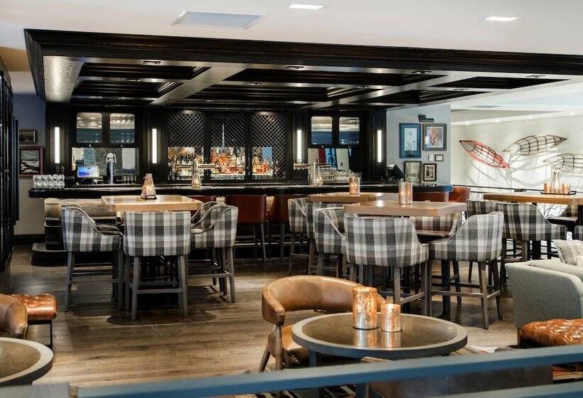 فندق Kananaskis Mountain Lodge, Autograph Collection