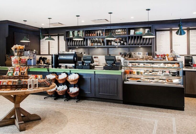 فندق Kananaskis Mountain Lodge, Autograph Collection