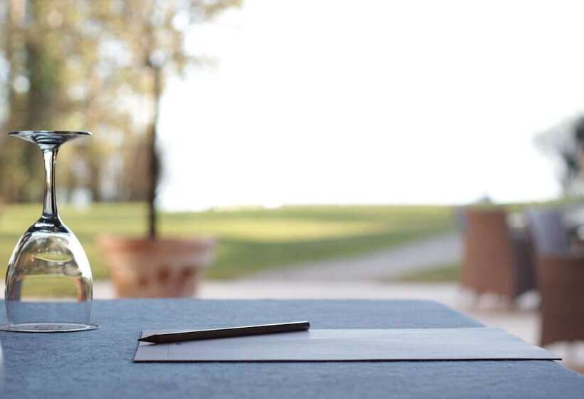 호텔 La Barcarolle