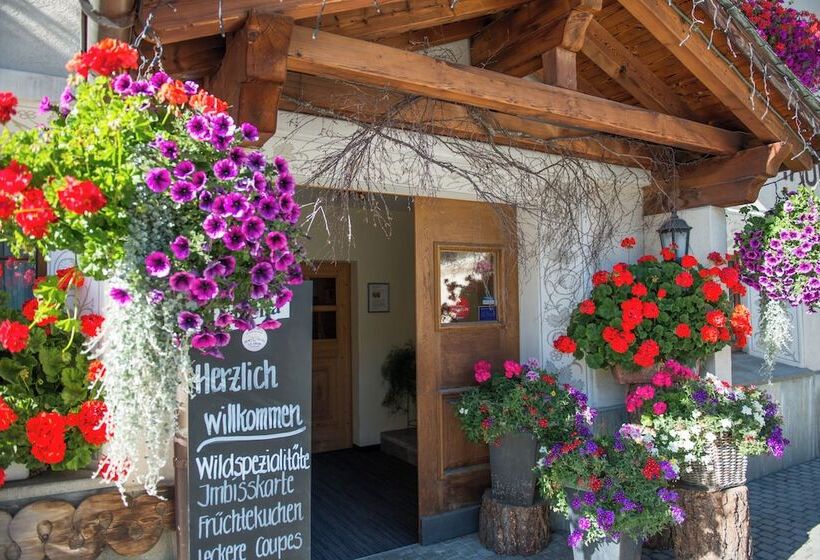 בית מלון כפרי La Cruna