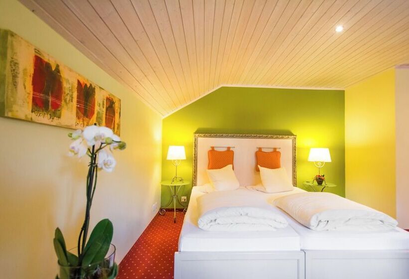 בית מלון כפרי La Cruna