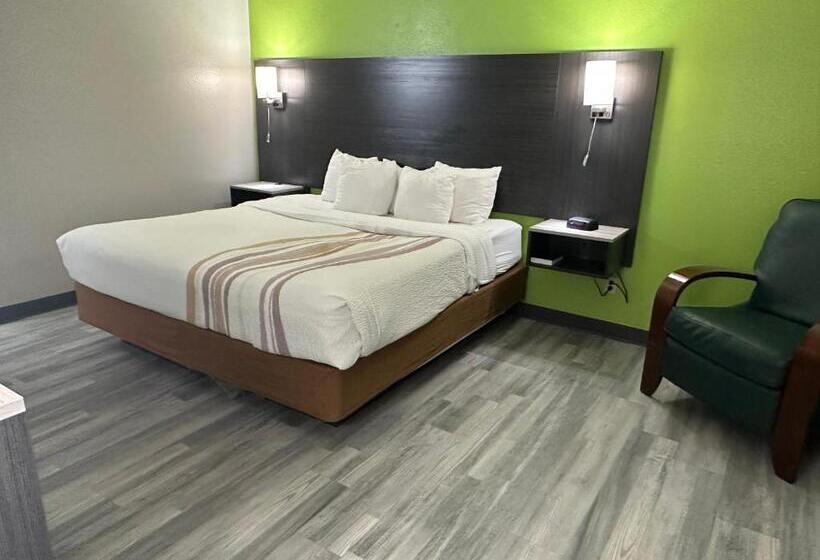 Отель La Quinta Inn By Wyndham Omaha Southwest