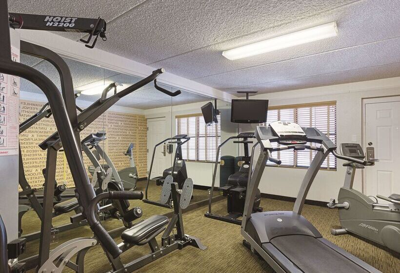 ホテル La Quinta Inn By Wyndham San Diego Chula Vista