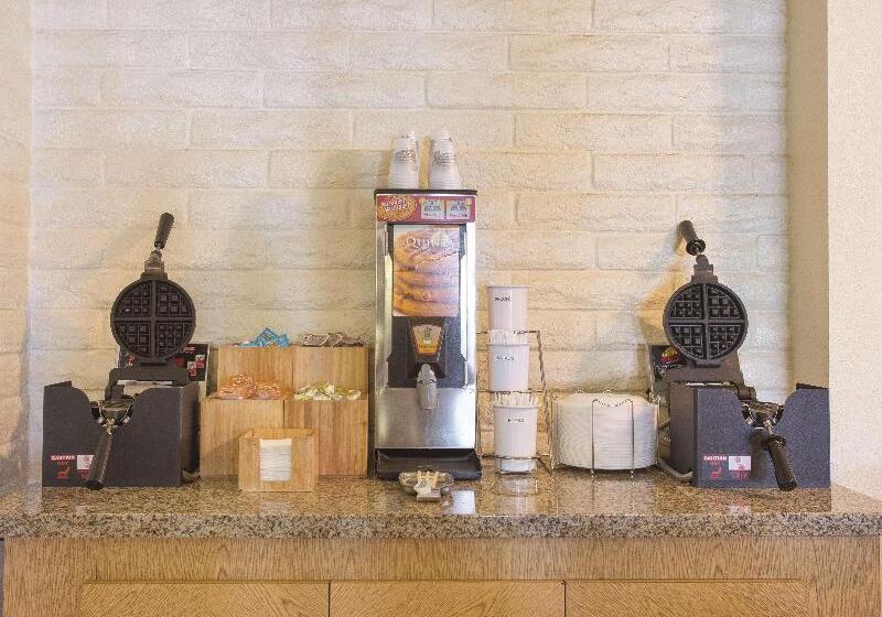 ホテル La Quinta Inn By Wyndham San Diego Chula Vista