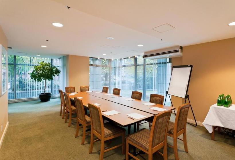 酒店 Lord Stanley Suites On The Park