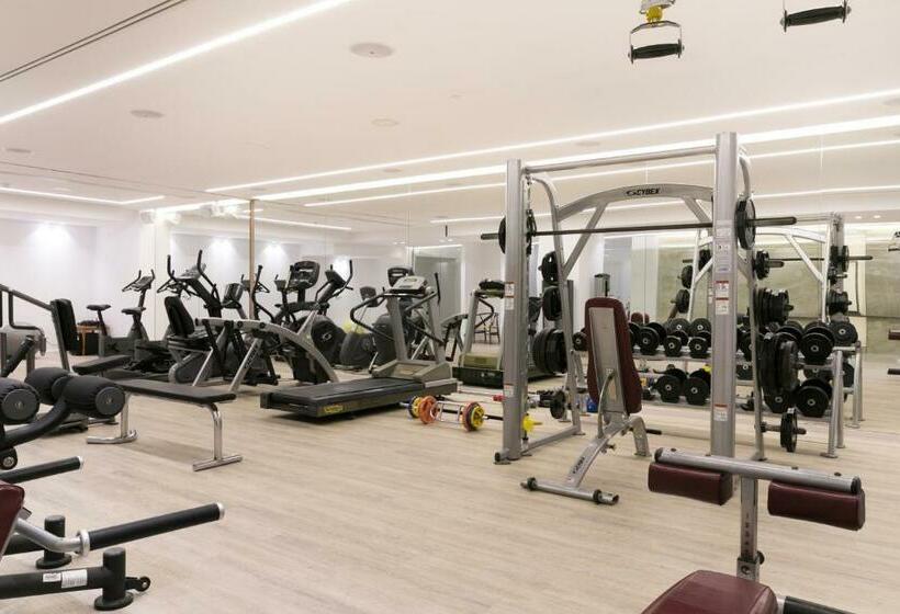 Lordos Beach Hotel & Spa