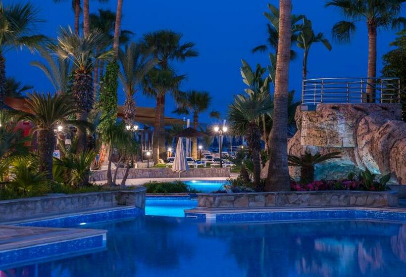 Lordos Beach Hotel & Spa