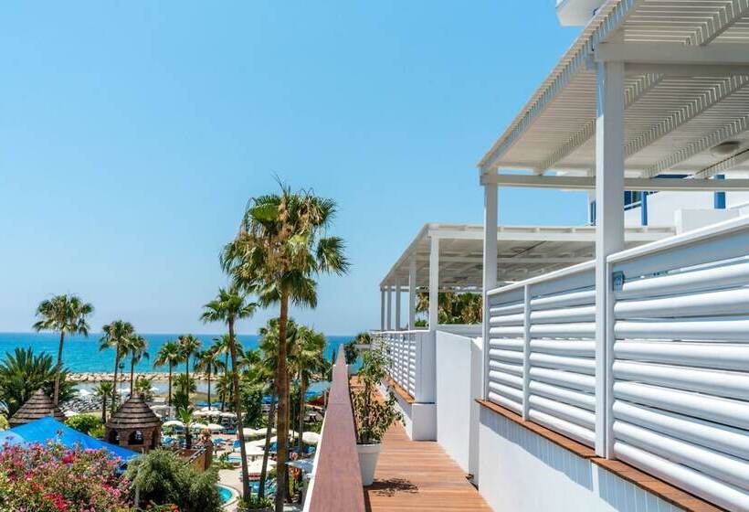 Lordos Beach Hotel & Spa