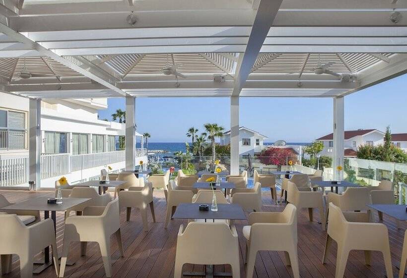 Lordos Beach Hotel & Spa