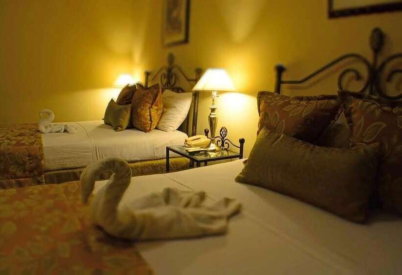 فندق Los Balcones Leon