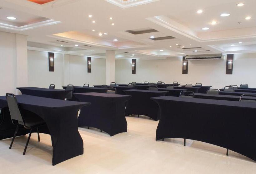 Master Grande Hotel   Próximo Ao Palácio Do Governo