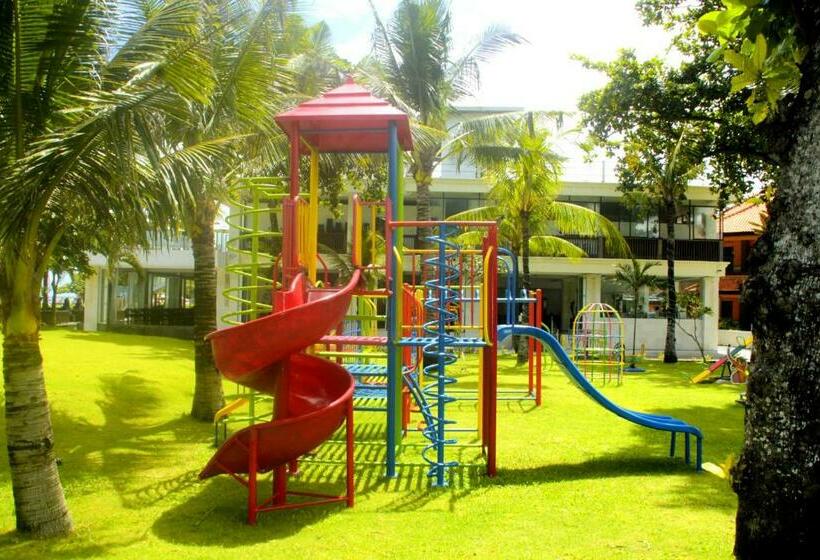 בית מלון כפרי Melasti Beach Resort & Spa Legian