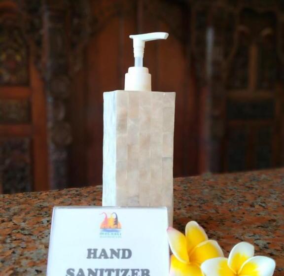 בית מלון כפרי Melasti Beach Resort & Spa Legian