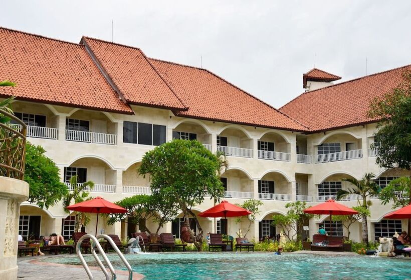 בית מלון כפרי Melasti Beach Resort & Spa Legian