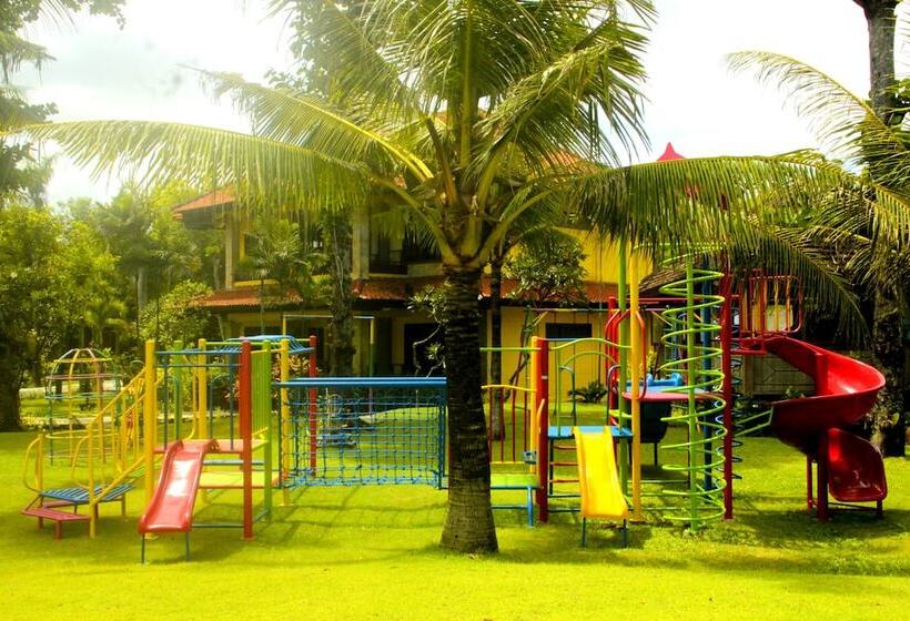 בית מלון כפרי Melasti Beach Resort & Spa Legian