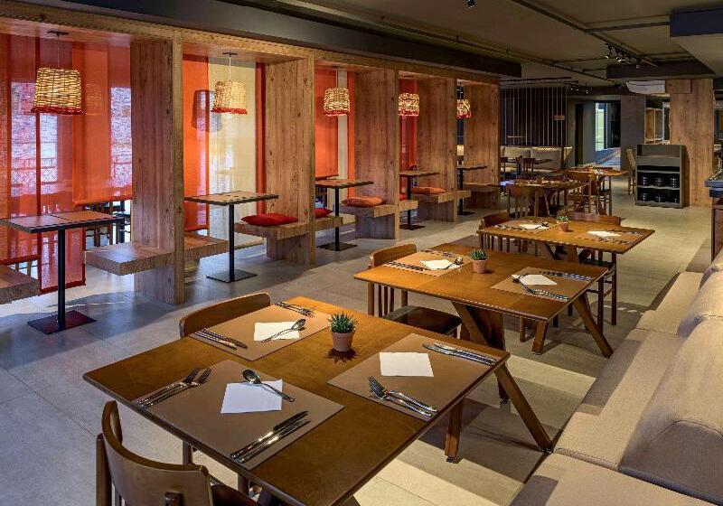 Отель Cassino Tower Curitiba Aeroporto By Nacional Inn