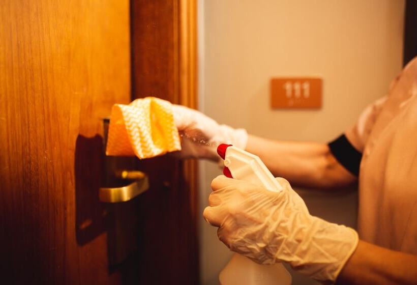 בית מלון כפרי Cassino Tower Curitiba Aeroporto By Nacional Inn