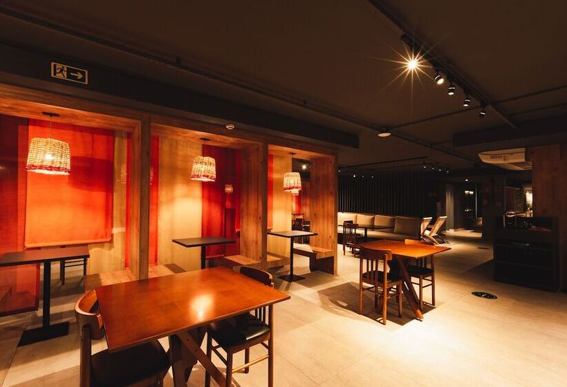 Отель Cassino Tower Curitiba Aeroporto By Nacional Inn