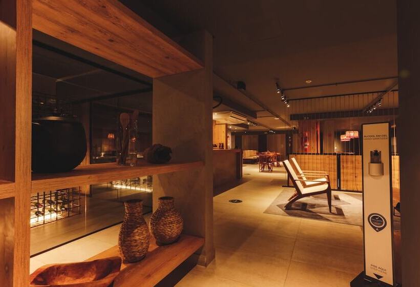 Отель Cassino Tower Curitiba Aeroporto By Nacional Inn