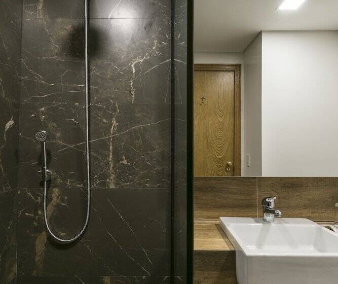 Отель Cassino Tower Curitiba Aeroporto By Nacional Inn