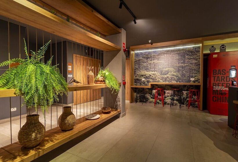 Отель Cassino Tower Curitiba Aeroporto By Nacional Inn