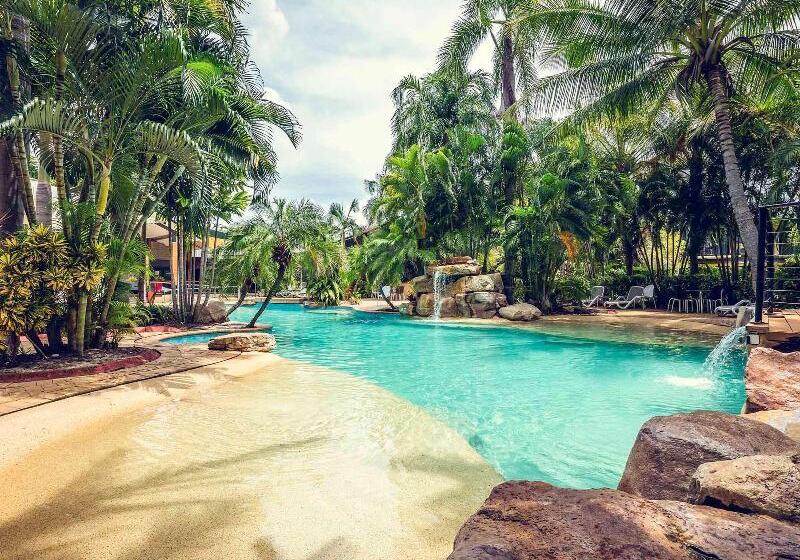 هتل Mercure Darwin Airport Resort