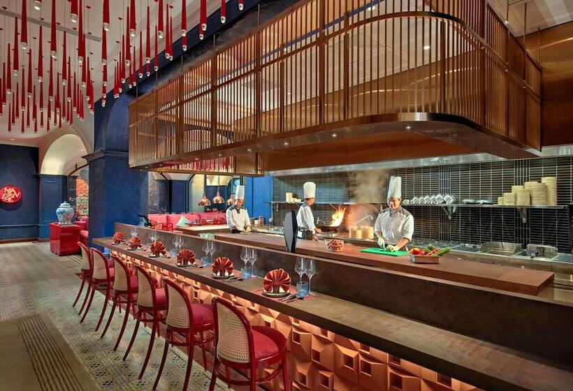 Mövenpick Hotel Hanoi Centre