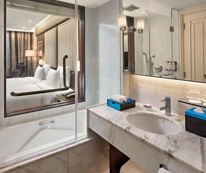 Mövenpick Hotel Hanoi Centre