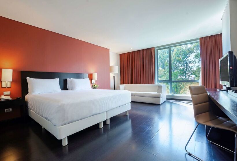 فندق NH Puebla Centro Historico