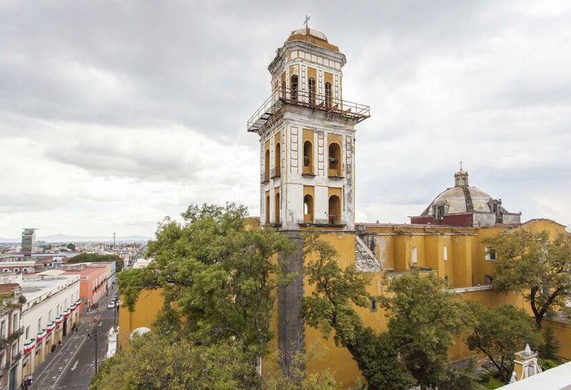 فندق NH Puebla Centro Historico
