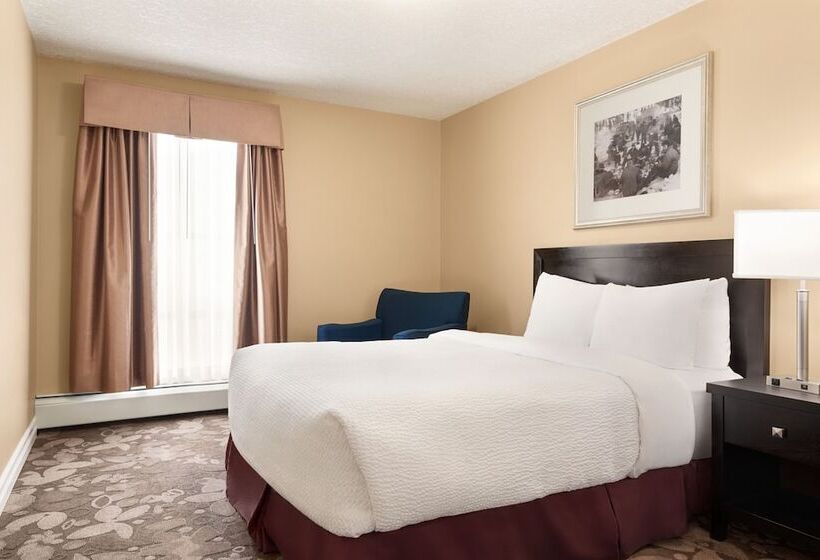 فندق Nova Inn Yellowknife