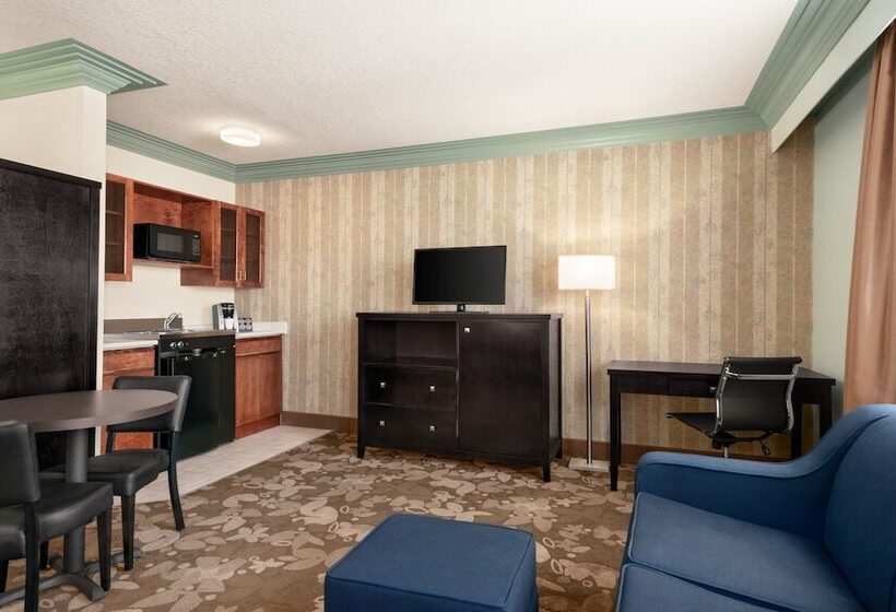 فندق Nova Inn Yellowknife