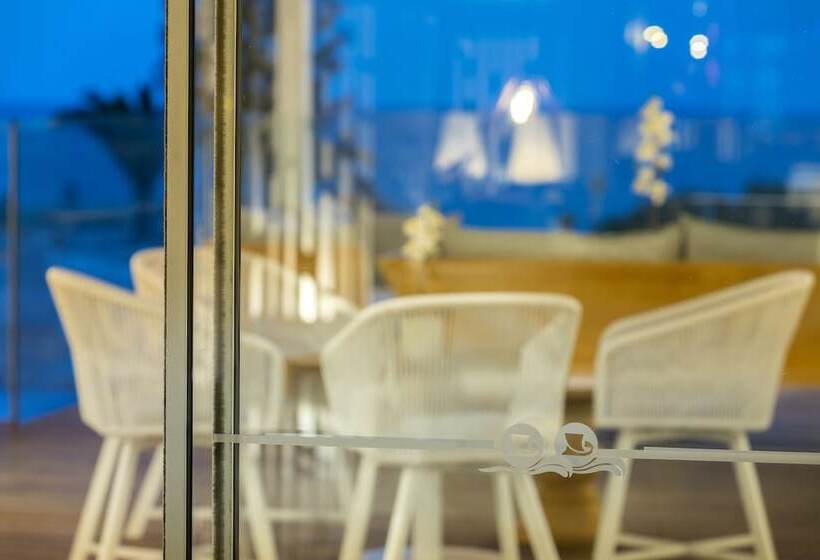 Отель Odessa Beach